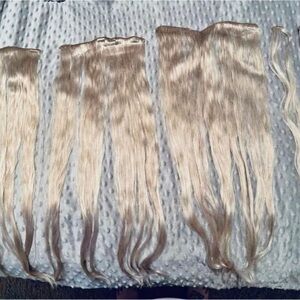 Elegant Cream Hair Extensions